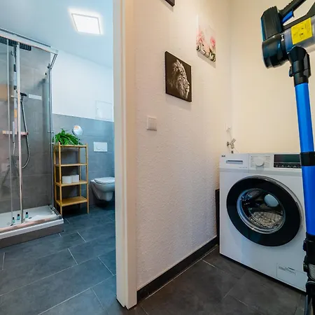 Black Diamond I Zentrum I Parken I Kueche I Wlan I Apartment