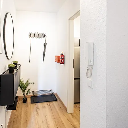 Black Diamond I Zentrum I Parken I Kueche I Wlan I Apartment Magdeburg