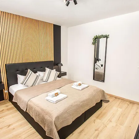 Black Diamond I Zentrum I Parken I Kueche I Wlan I Apartment *
