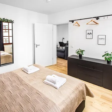 Brockheus Black Style Apartment I Kueche I Zentral I Parkplatz * Magdebourg