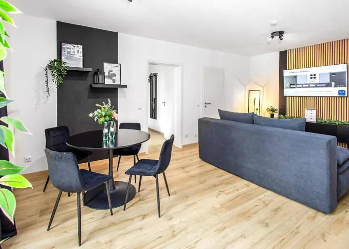 Black Diamond I Zentrum I Parken I Küche I Wlan I